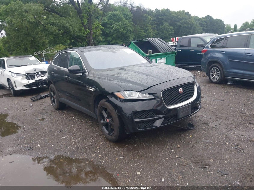 2019 JAGUAR F-PACE 25T PREMIUM | SADCJ2FX7KA396942 | UPCARS