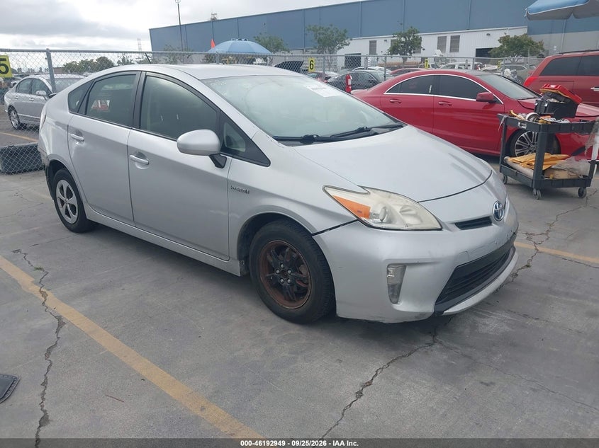2014 TOYOTA PRIUS TWO | JTDKN3DU9E1815260 | UPCARS