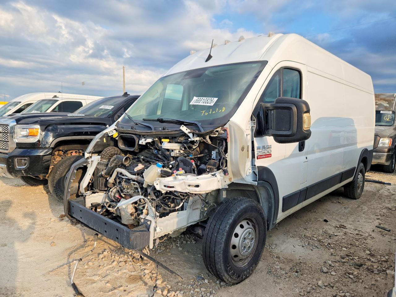 2022 RAM PROMASTER 2500 DELIVERY VAN | 3C6LRVDG3NE110327 | UPCARS