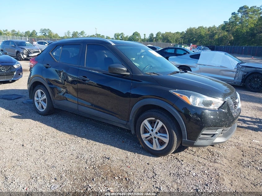 2019 NISSAN KICK S | 3N1CP5CU7KL471446 | UPCARS