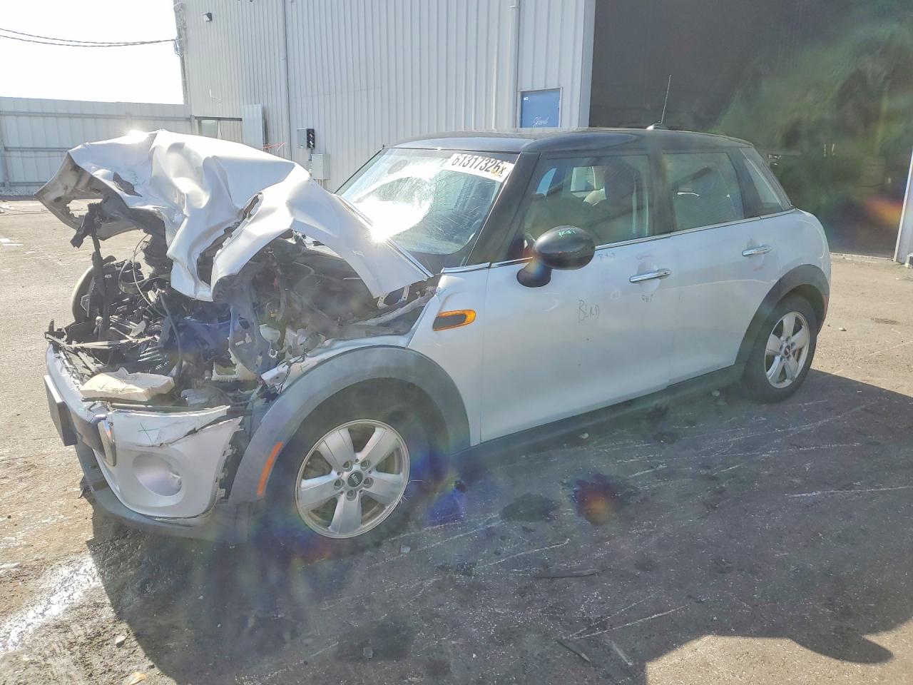 2015 MINI COOPER | WMWXS5C57FT830010 | UPCARS