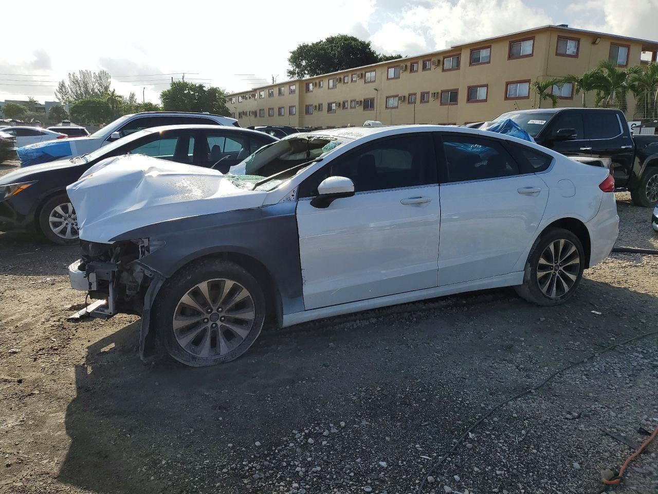 2020 FORD FUSION | 3FA6P0T94LR190931 | UPCARS