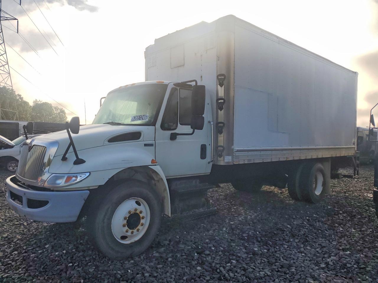 2014 INTERNATIONAL 4000 SERIE BOX TRUCK | 1HTMMAALXEH033054 | UPCARS