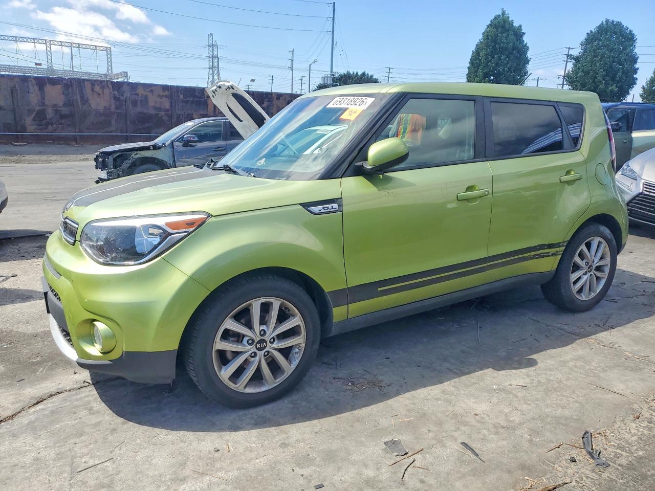 2018 KIA SOUL + | KNDJP3A58J7888274 | UPCARS