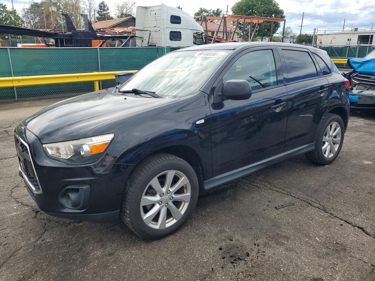 2015 MITSUBISHI OUTLANDER ES | 4A4AR3AU3FE062591 | UPCARS
