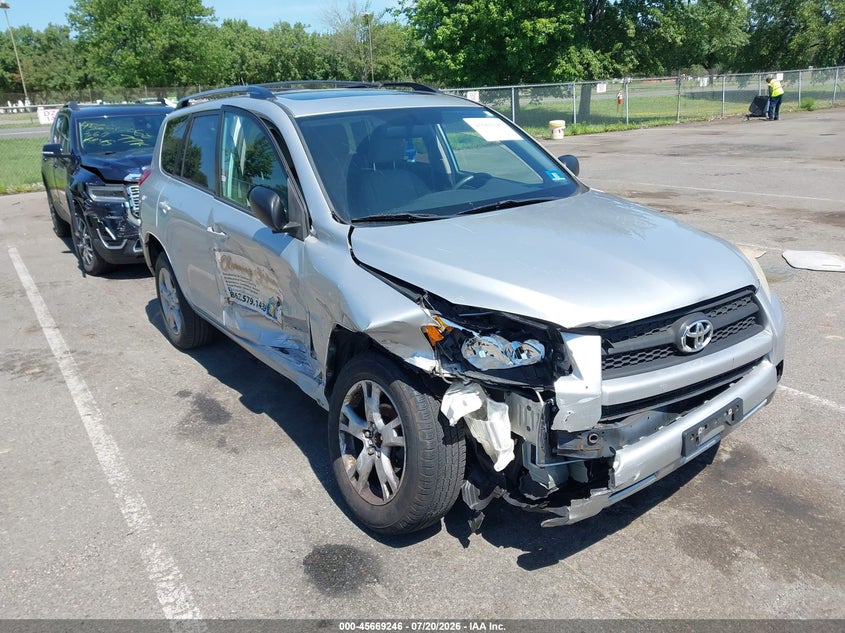 2011 TOYOTA RAV4 | 2T3BF4DV3BW157900 | UPCARS