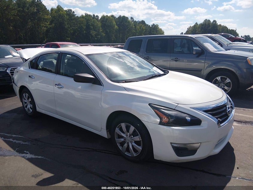 2015 NISSAN ALTIMA 2.5/2.5 S/2.5 SL/2.5 SV | 1N4AL3AP2FC266495 | UPCARS