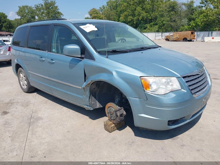 2010 CHRYSLER TOWN & COUNTRY TOURING | 2A4RR5D15AR266029 | UPCARS