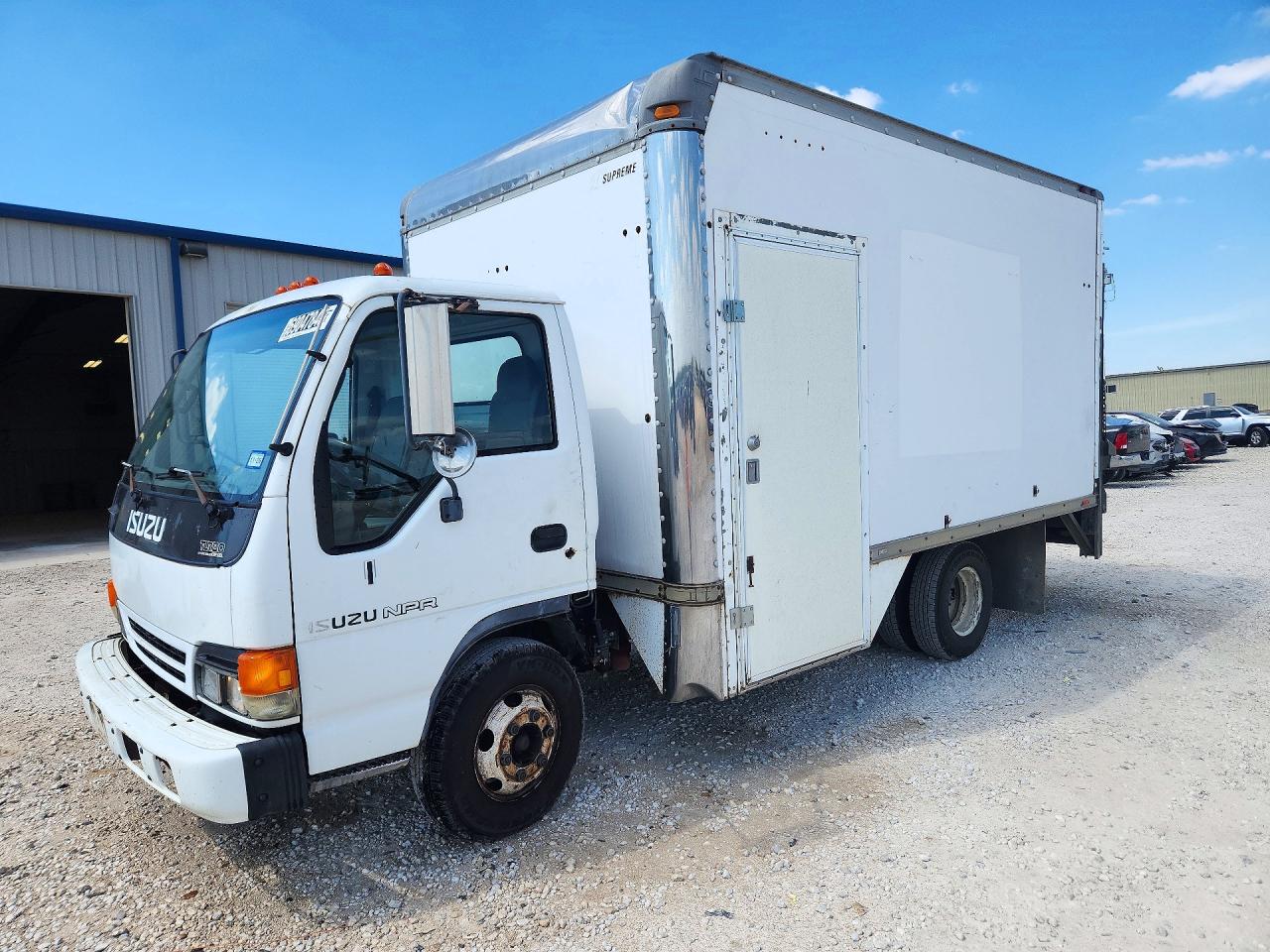 2000 ISUZU NPR BOX TRUCK | JALB4B141Y7007180 | UPCARS
