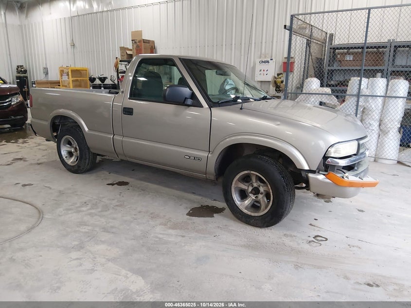 2000 CHEVROLET S-10 LS | 1GCCS1443YK163820 | UPCARS