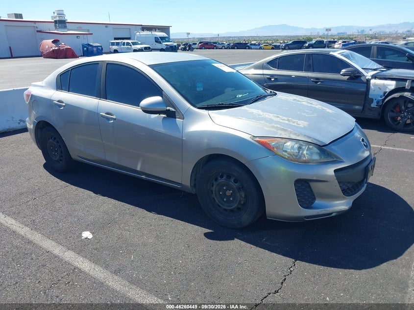 2013 MAZDA MAZDA3 I SV | JM1BL1TG5D1818211 | UPCARS