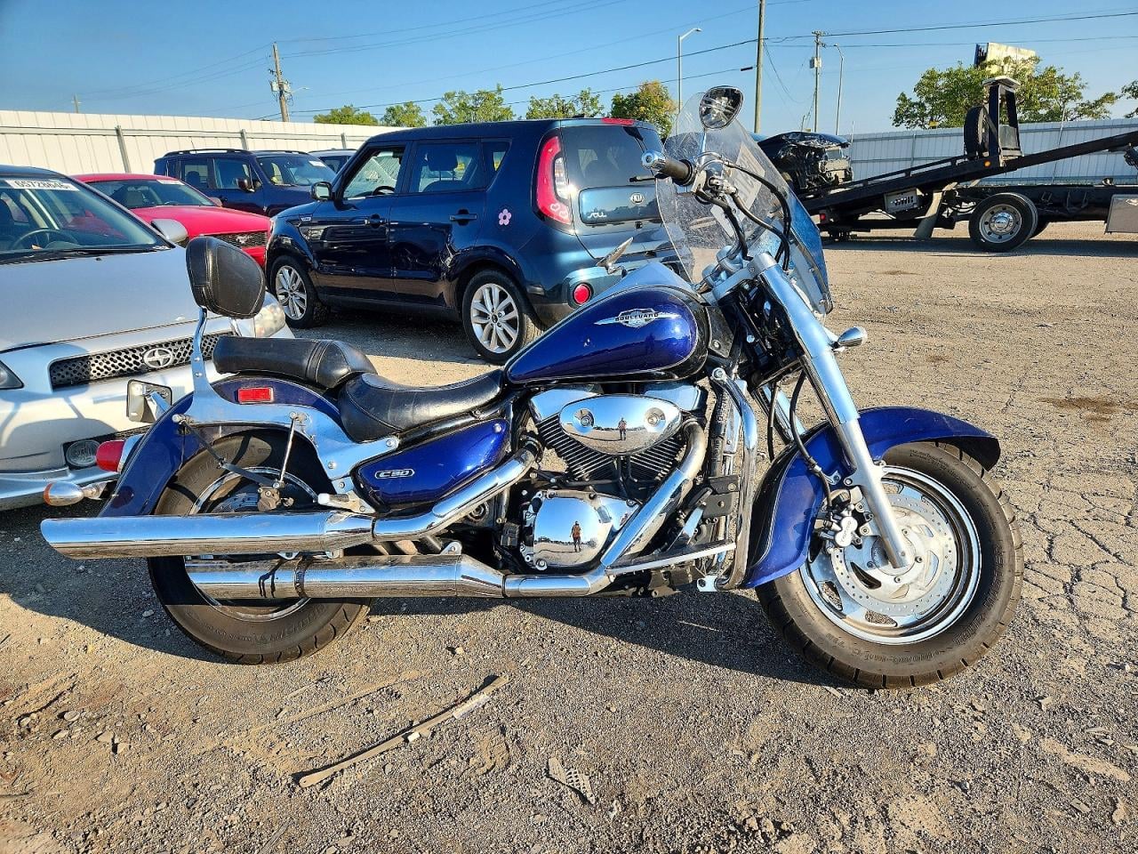 2005 SUZUKI BOULEVARD | JS1VY52A552108380 | UPCARS