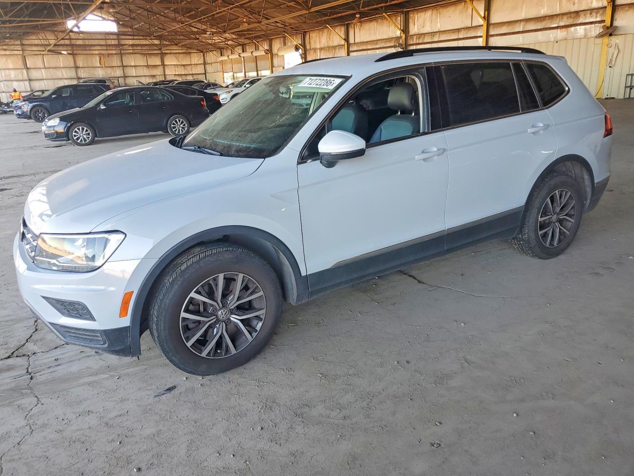 2018 VOLKSWAGEN TIGUAN SE | 3VV3B7AX3JM214251 | UPCARS