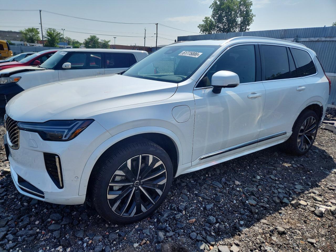 2025 VOLVO XC90 PLUS | YV4H60PB8S1352391 | UPCARS