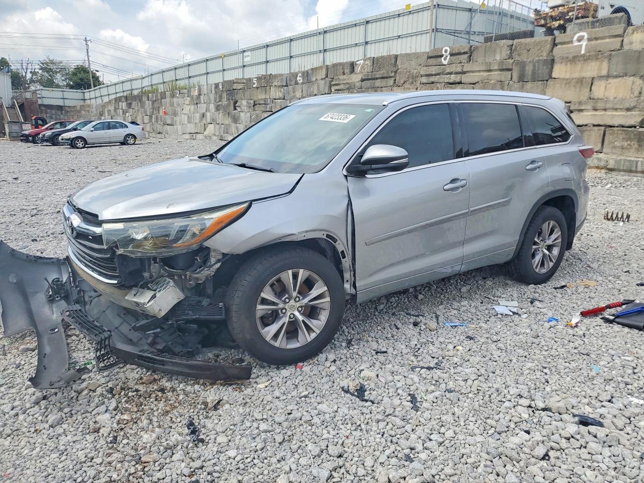 2015 TOYOTA HIGHLANDER XLE | 5TDKKRFH5FS071110 | UPCARS