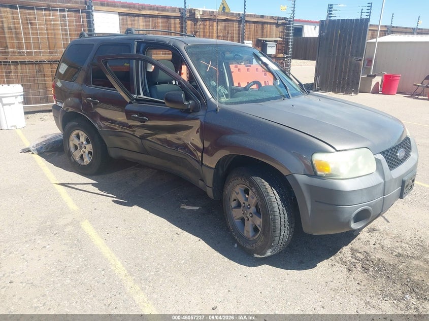 2005 FORD ESCAPE XLT | 1FMYU93105KA07831 | UPCARS