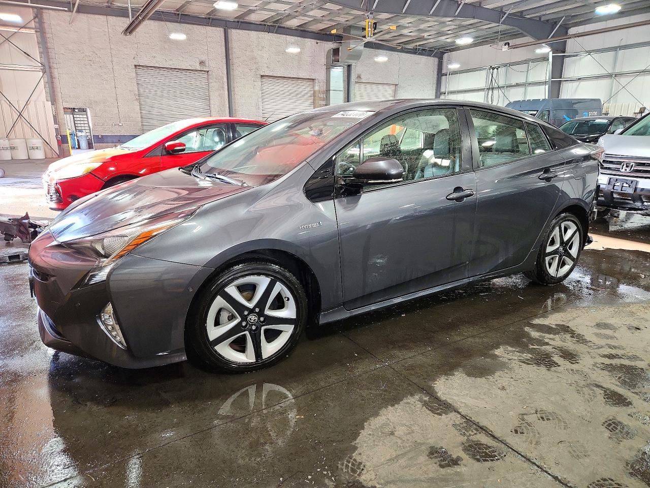 2017 TOYOTA PRIUS THREE TOURING | JTDKARFU1H3046256 | UPCARS