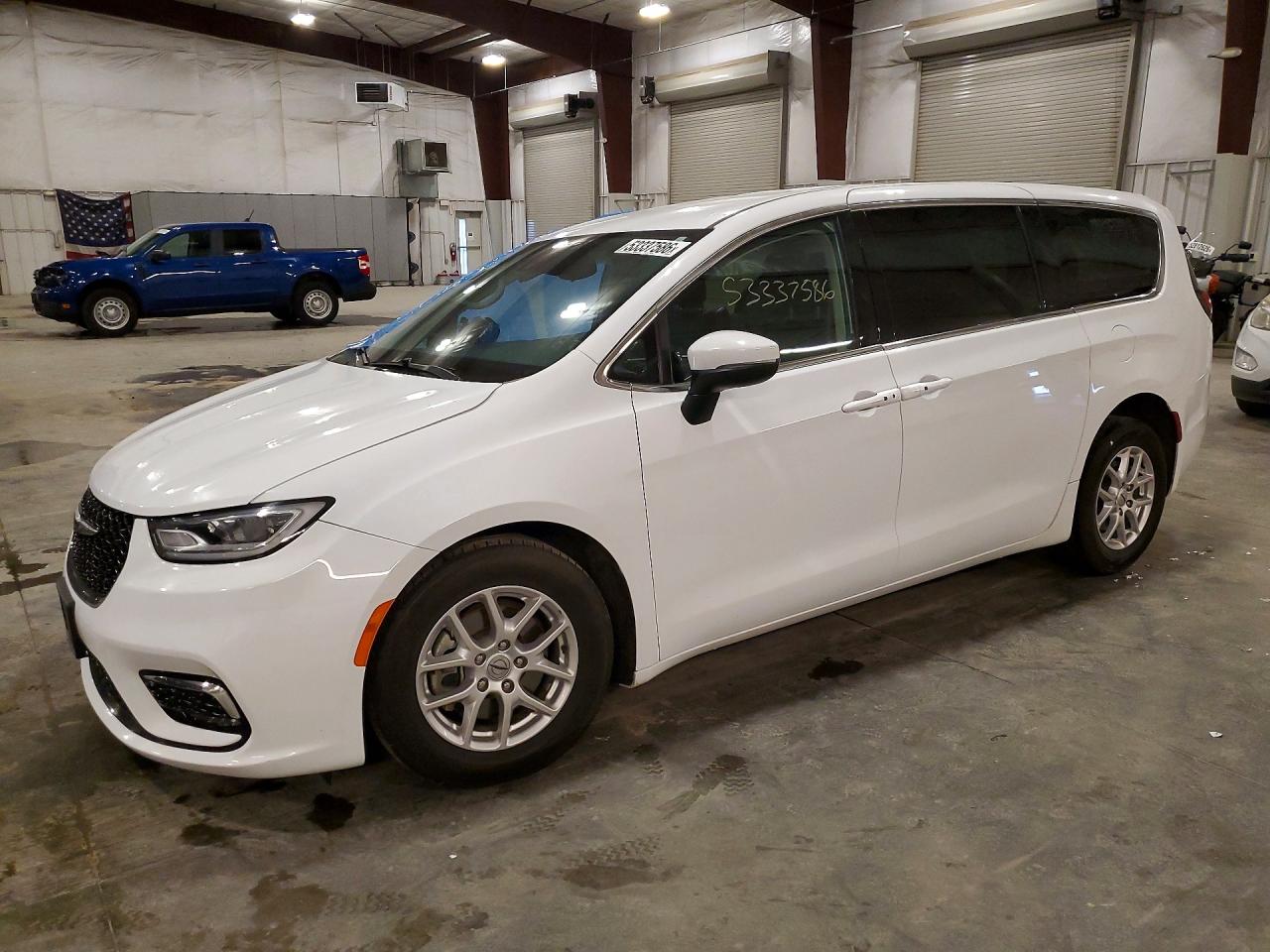 2023 CHRYSLER PACIFICA TOURING L | 2C4RC1BG5PR515459 | UPCARS
