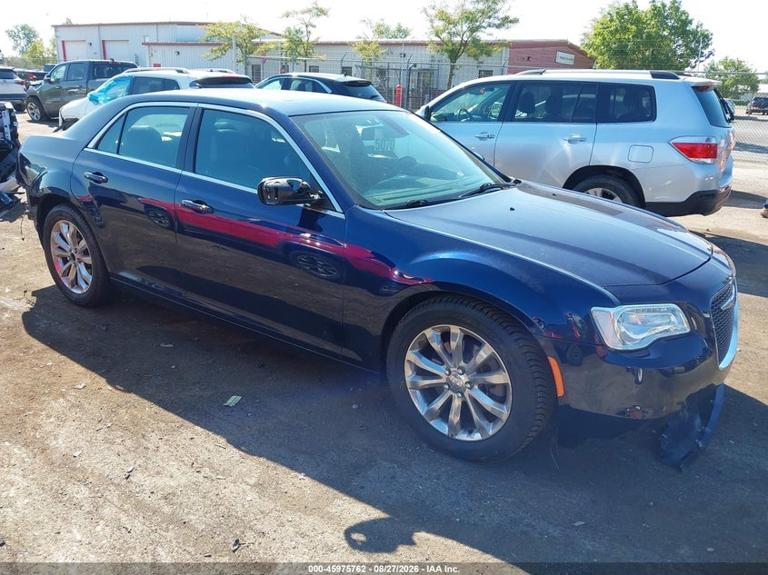 2017 CHRYSLER 300 LIMITED AWD | 2C3CCARG6HH553127 | UPCARS