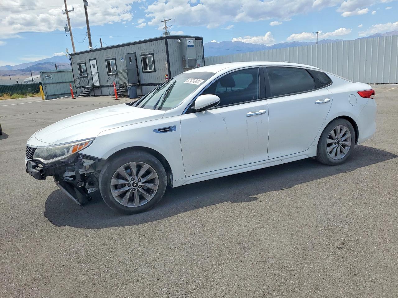 2017 KIA OPTIMA LX | 5XXGT4L33HG174044 | UPCARS