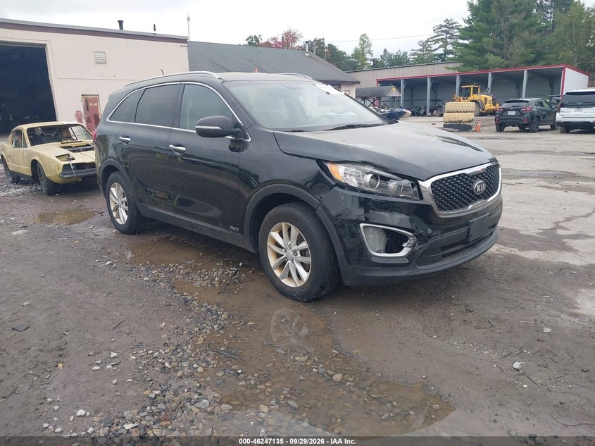 2017 KIA SORENTO 2.4L LX | 5XYPGDA36HG214636 | UPCARS