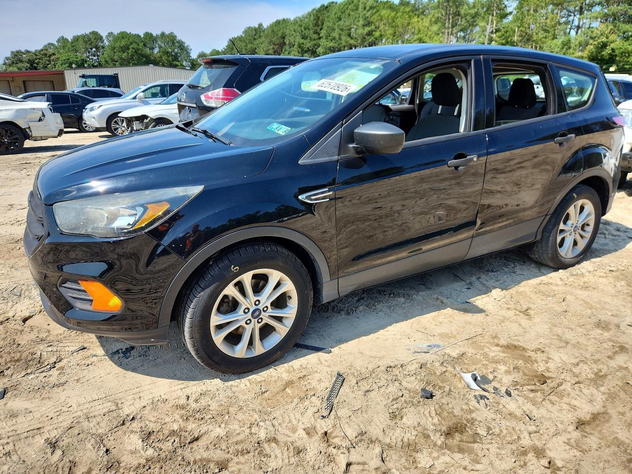 2018 FORD ESCAPE S | 1FMCU0F76JUA06459 | UPCARS