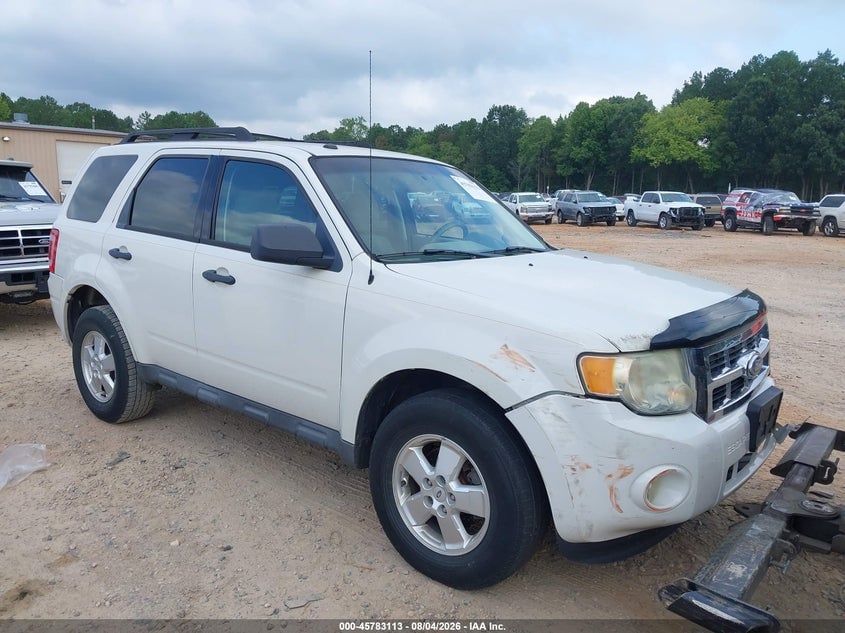 2010 FORD ESCAPE XLT | 1FMCU0DG2AKD27705 | UPCARS