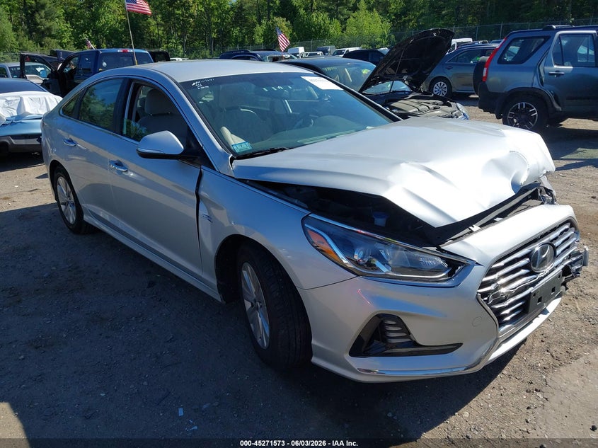2019 HYUNDAI SONATA HYBRID SE | KMHE24L39KA091775 | UPCARS
