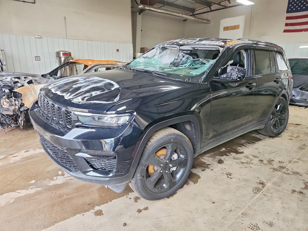 2023 JEEP CHEROKEE LIMITED | 1C4RJHBG6PC560465 | UPCARS