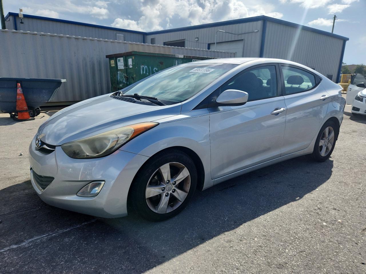 2013 HYUNDAI ELANTRA GLS | 5NPDH4AE1DH442760 | UPCARS