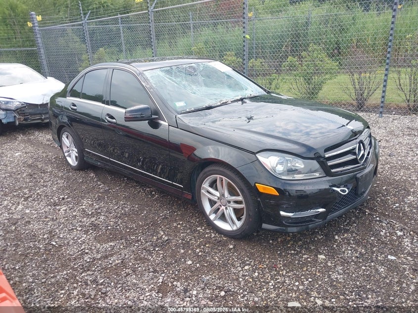 2014 MERCEDES-BENZ C 300 SPORT 4MATIC | WDDGF8AB8ER315214 | UPCARS