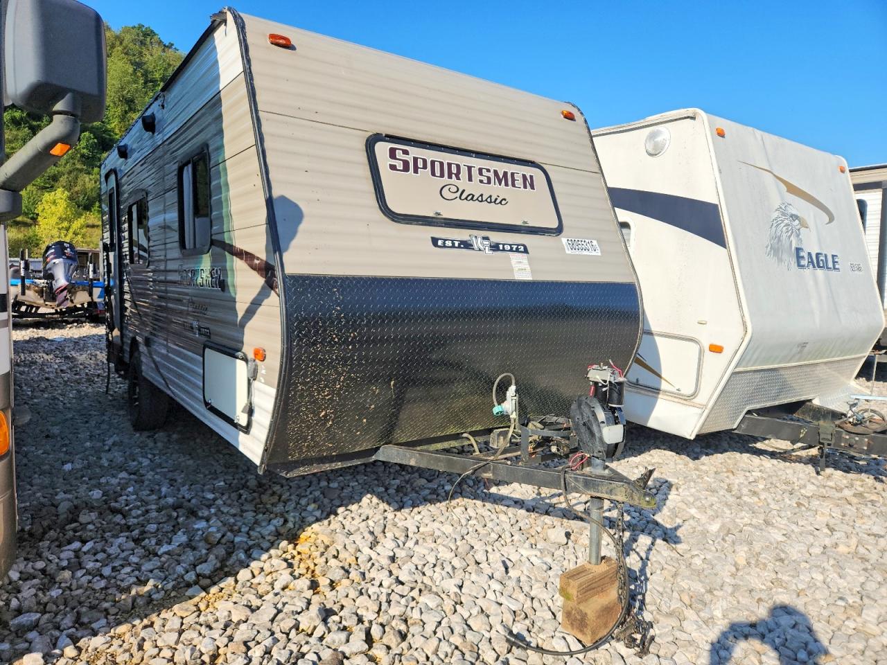 2018 KZ SPORTSMEN CAMPER | 4EZTK1611J4093097 | UPCARS