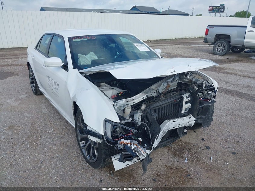 2015 CHRYSLER 300S | 2C3CCABG3FH908861 | UPCARS