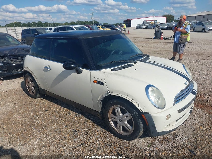 2006 MINI COOPER | WMWRC33516TK15866 | UPCARS
