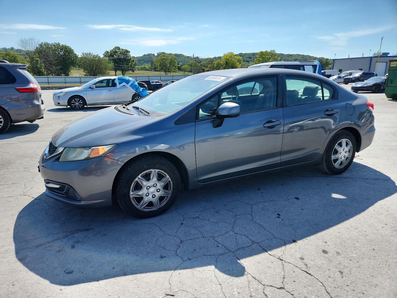 2013 HONDA CIVIC LX | 19XFB2F50DE028042 | UPCARS