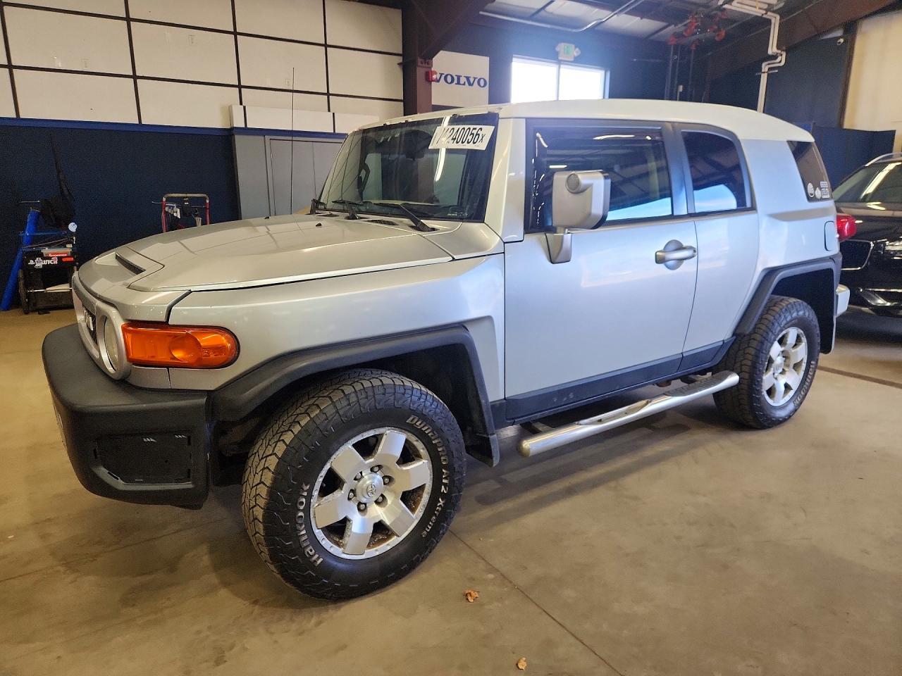 2007 TOYOTA FJ CRUISER BASE | JTEBU11F870026633 | UPCARS
