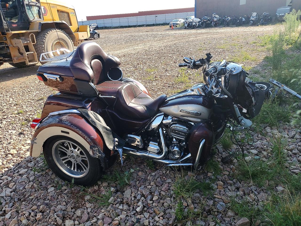 2018 HARLEY-DAVIDSON FL TRI GLIDE ULTRA | 1HD1MAD14JB851322 | UPCARS