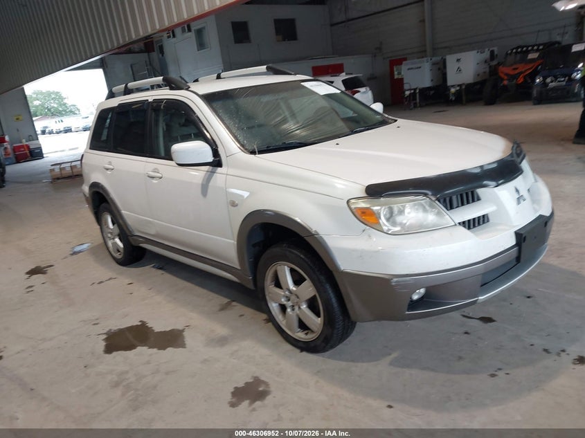 2005 MITSUBISHI OUTLANDER XLS | JA4LX41F45U004890 | UPCARS