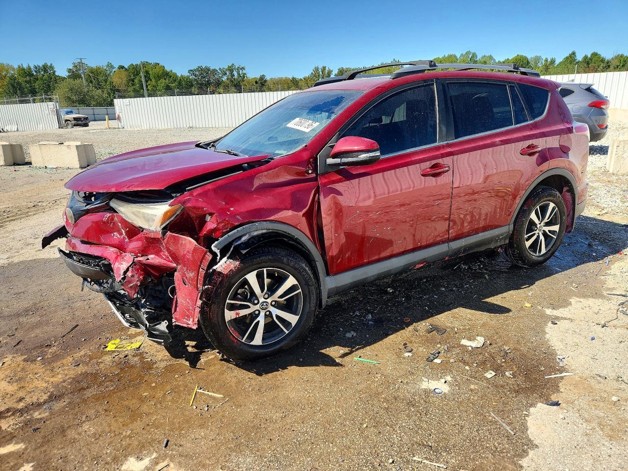 2018 TOYOTA RAV4 XLE | 2T3WFREV4JW488951 | UPCARS