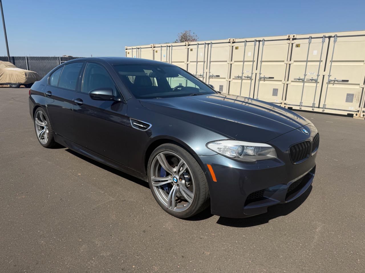 2013 BMW M5 | WBSFV9C5XDD096850 | UPCARS