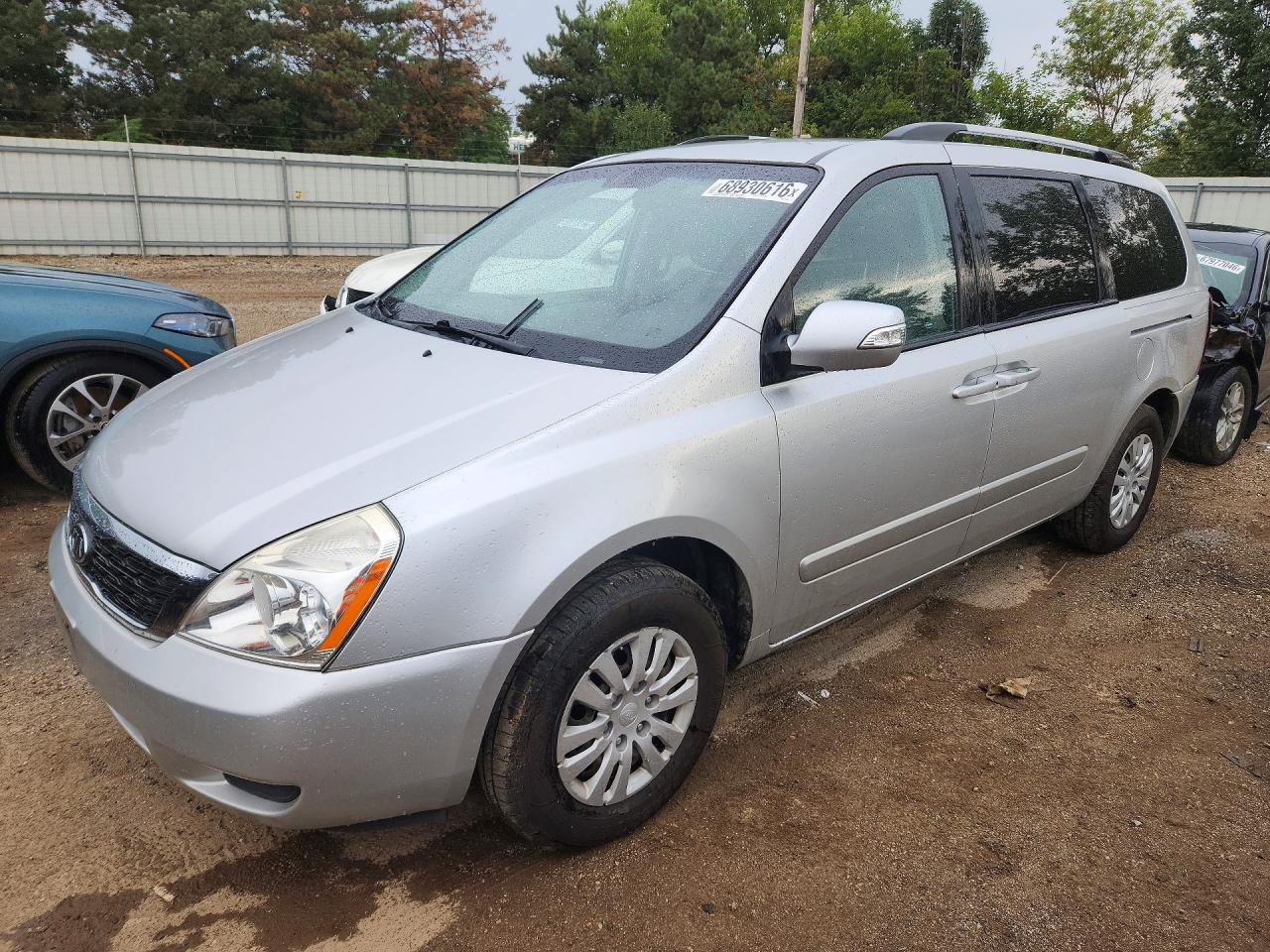 2012 KIA SEDONA LX | KNDMG4C78C6450669 | UPCARS