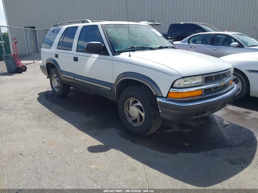 2001 CHEVROLET BLAZER LT | 1GNDT13W212212376 | UPCARS
