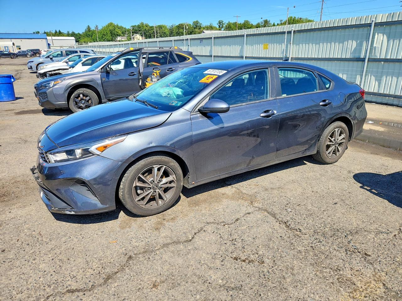 2022 KIA FORTE LXS | 3KPF24AD4NE462671 | UPCARS