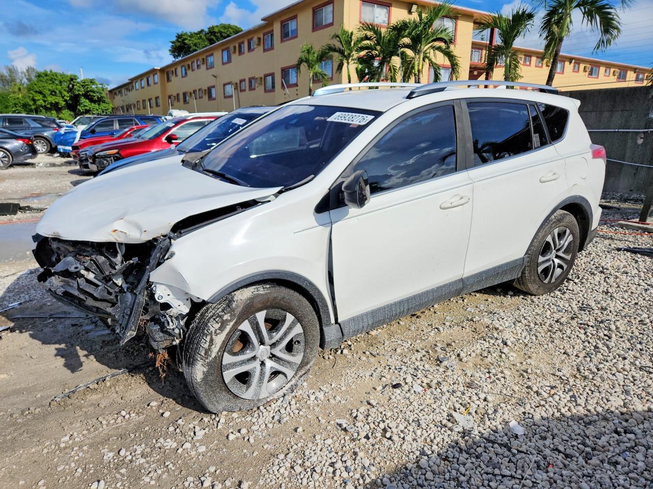 2017 TOYOTA RAV4 LE | JTMZFREV5HJ715330 | UPCARS