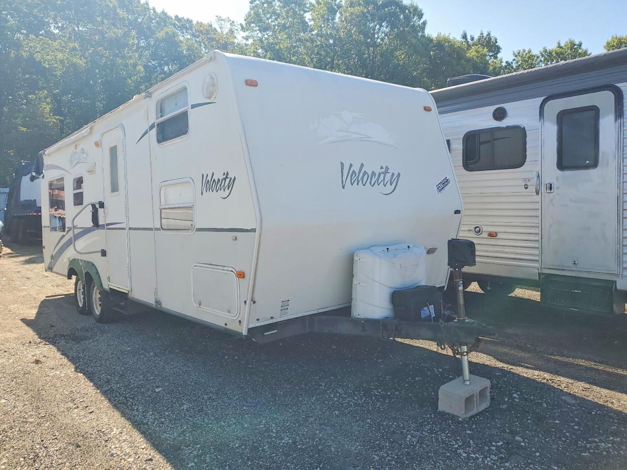 2006 COACH VELOCITY | 5P62B296566100201 | UPCARS