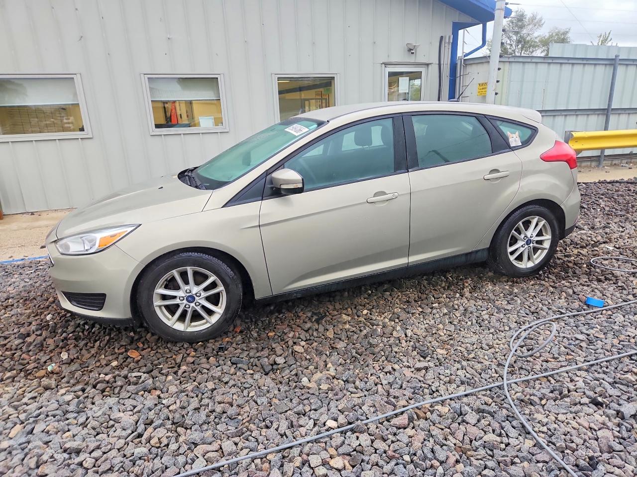 2016 FORD FOCU SE | 1FADP3K21GL293287 | UPCARS