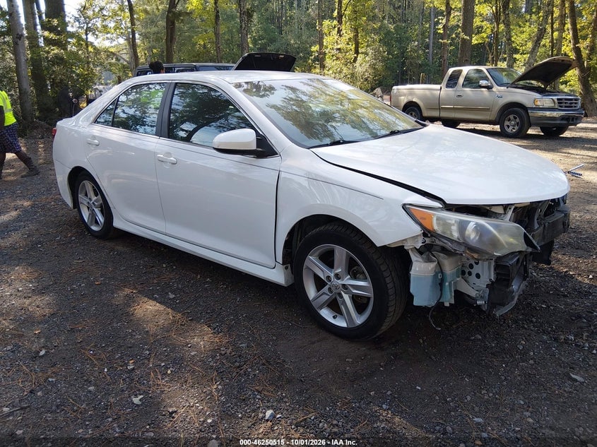 2014 TOYOTA CAMRY SE | 4T1BF1FK5EU362861 | UPCARS