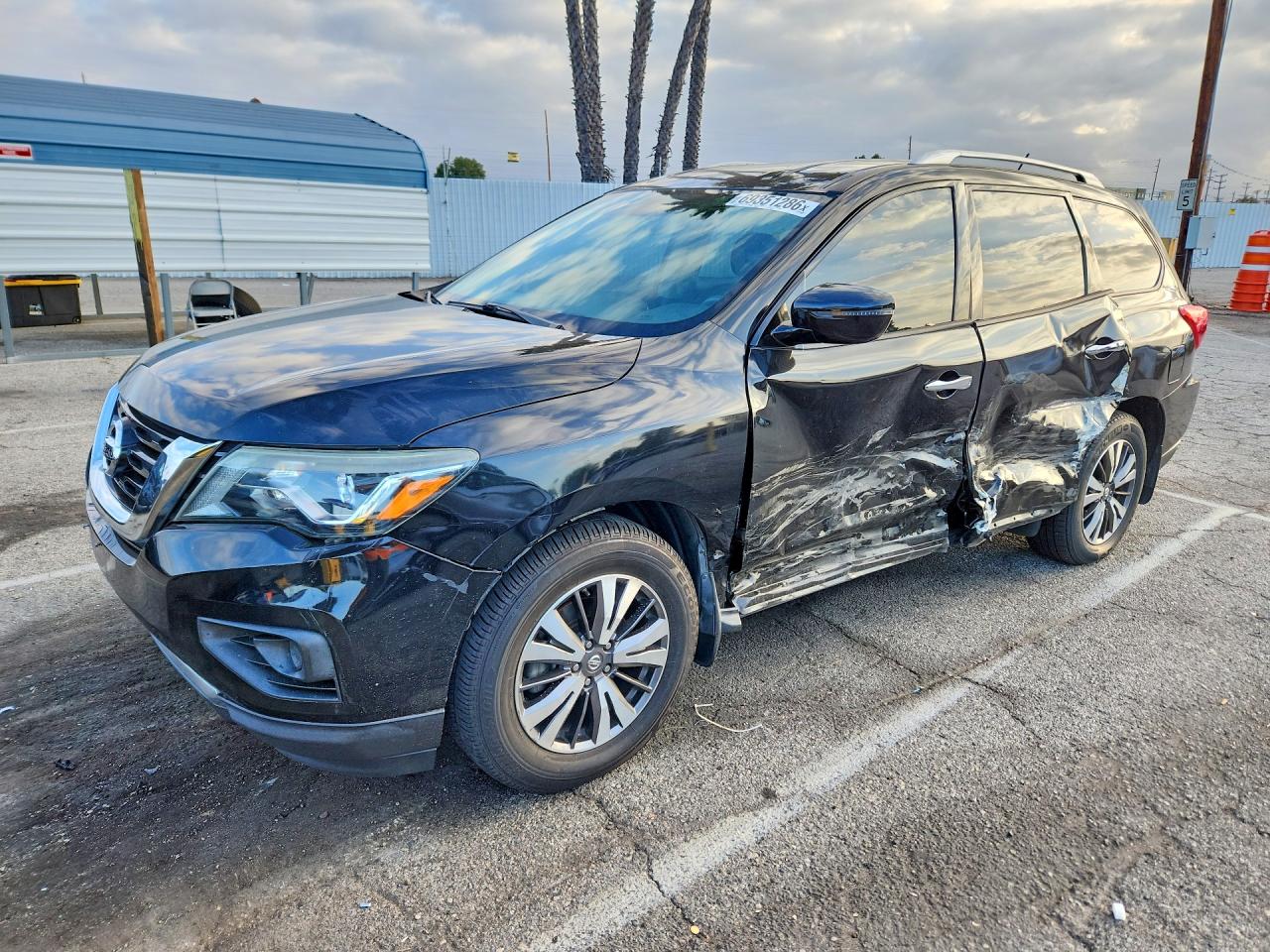 2017 NISSAN PATHFINDER S | 5N1DR2MN8HC648118 | UPCARS