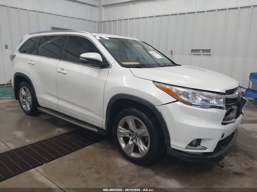 2016 TOYOTA HIGHLANDER LIMITED PLATINUM V6 | 5TDDKRFH5GS304591 | UPCARS