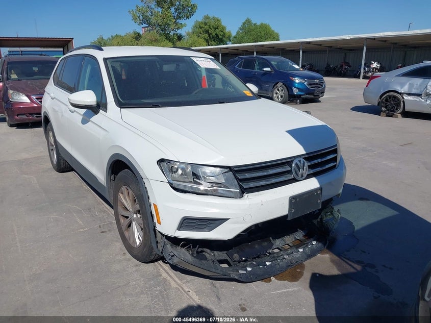 2018 VOLKSWAGEN TIGUAN 2.0T S | 3VV1B7AX2JM015439 | UPCARS